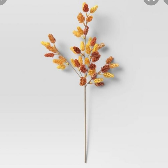 28" Artificial Hops Stem - Threshold™ - Picture 3 of 8